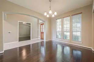 9018 Carriage Point Dr, Sugar Land, TX 77479 - Photo 11