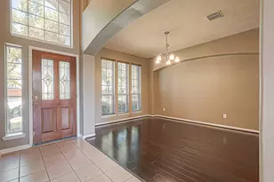 9018 Carriage Point Dr, Sugar Land, TX 77479 - Photo 7