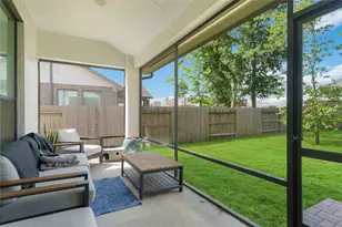 17464 Chestnut Cove Dr, Conroe, TX 77302 - Photo 29