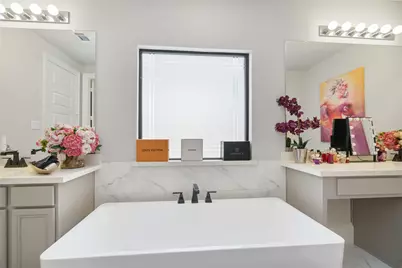 17464 Chestnut Cove Drive, Conroe, TX 77302 - Photo 27