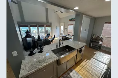 2836 Gulfview Lane, Crystal Beach, TX 77650 - Photo 21