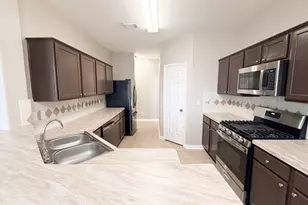 4422 Park Trail Ln, Pasadena, TX 77505 - Photo 9