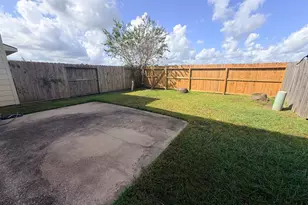 4422 Park Trail Ln, Pasadena, TX 77505 - Photo 19