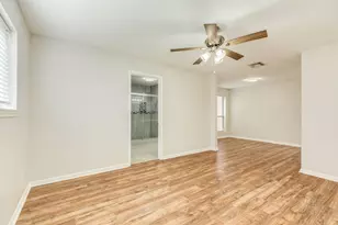 224 Banyan St, Lake Jackson, TX 77566 - Photo 19
