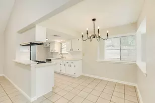 224 Banyan St, Lake Jackson, TX 77566 - Photo 11