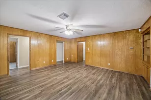 2717 Wisdom Dr, Deer Park, TX 77536 - Photo 3