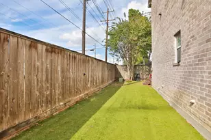 3130 Heritage Creek Terrace, Houston, TX 77008 - Photo 27