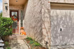 3130 Heritage Creek Terrace, Houston, TX 77008 - Photo 3