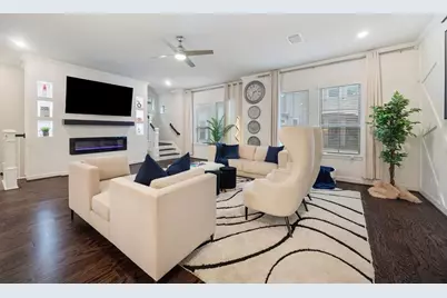 4008 Centre Glen Drive, Houston, TX 77043 - Photo 15