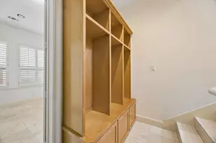6906 Sewanee St, Houston, TX 77025 - Photo 27