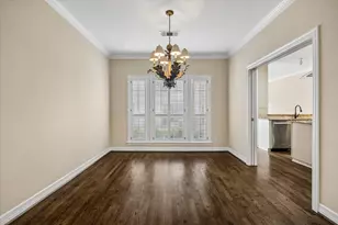 1613 Norfolk St, Houston, TX 77006 - Photo 9