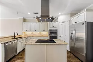 1613 Norfolk St, Houston, TX 77006 - Photo 11