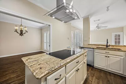 1613 Norfolk Street, Houston, TX 77006 - Photo 13