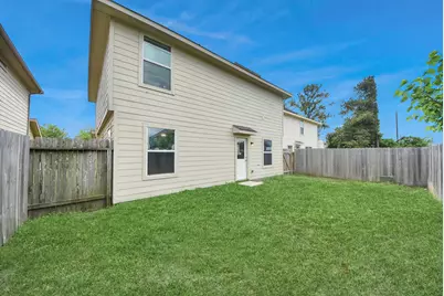 882 Darbydale Crossing Lane, Houston, TX 77090 - Photo 5