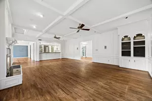 10 Stillforest St, Piney Point Village, TX 77024 - Photo 9