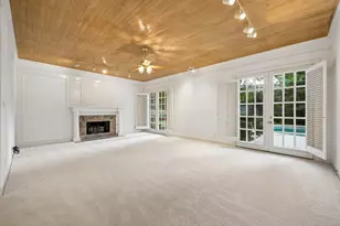 10 Stillforest St, Piney Point Village, TX 77024 - Photo 19