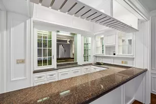 10 Stillforest St, Piney Point Village, TX 77024 - Photo 17