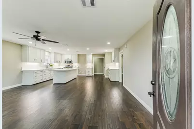 109 Neyland Street, Houston, TX 77022 - Photo 5