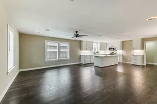 109 Neyland St, Houston, TX 77022 - Photo 7