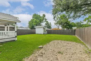 109 Neyland St, Houston, TX 77022 - Photo 43