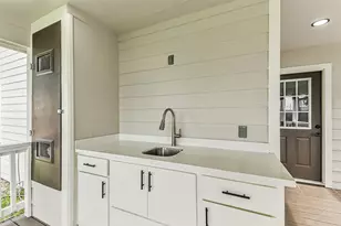 109 Neyland St, Houston, TX 77022 - Photo 45
