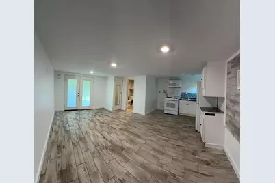 407 Bayshore Drive, La Porte, TX 77571 - Photo 23