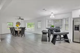 561 Brandon Rd, Conroe, TX 77302 - Photo 17