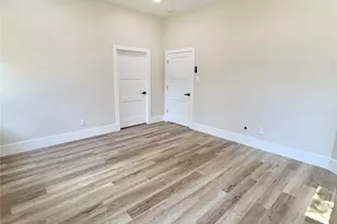 40 Seals Ave, Shepherd, TX 77371 - Photo 11