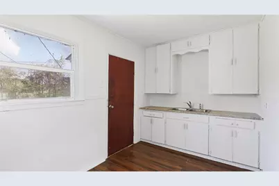 410 Clinton Park Street, Houston, TX 77029 - Photo 7