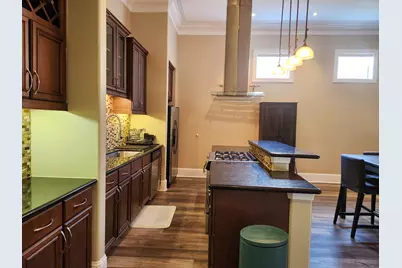 2510 Travis Street #105, Houston, TX 77006 - Photo 9