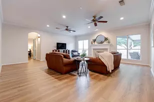6570 Manorwood Dr, Katy, TX 77493 - Photo 17