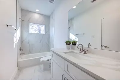 847 Rachel Street #E, Houston, TX 77091 - Photo 15