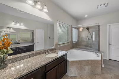 9006 Lacombe Lane, Tomball, TX 77375 - Photo 19