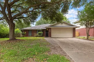 7803 Yellow Pine Dr, Houston, TX 77040 - Photo 1