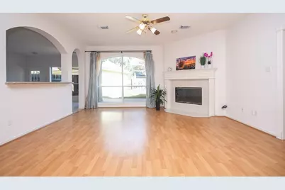 4323 Magnolia Lane, Sugar Land, TX 77478 - Photo 17