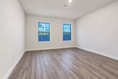 83 Road 51028, Cleveland, TX 77327 - Photo 5