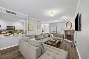 7350 Kirby Dr, Houston, TX 77030 - Photo 3