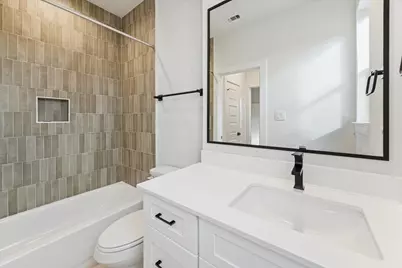 817 Thornton Road #F, Houston, TX 77018 - Photo 9