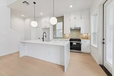 817 Thornton Road #F, Houston, TX 77018 - Photo 13