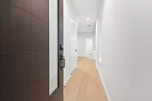 817 Thornton Rd, Houston, TX 77018 - Photo 5