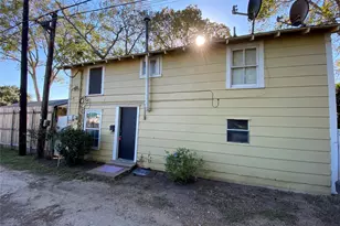 208 1/2 Ave A, El Campo, TX 77437 - Photo 29