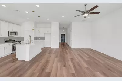 14013 Baikal Manor Drive, Santa Fe, TX 77510 - Photo 5