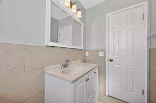 17106 Pecan Acres Dr, Sugar Land, TX 77498 - Photo 27