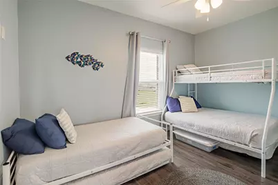 22017 Zachary Drive, Galveston, TX 77554 - Photo 23