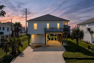 22017 Zachary Dr, Galveston, TX 77554 - Photo 1