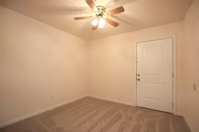 1210 Robert Street, Baytown, TX 77521 - Photo 31