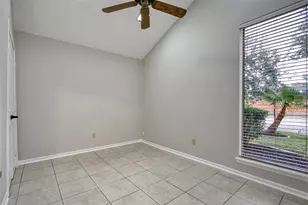 17163 Beaver Springs Dr, Houston, TX 77090 - Photo 15