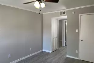 845 Augusta Dr, Houston, TX 77057 - Photo 7