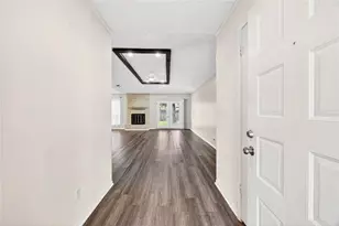 11103 Bellerive Dr, Houston, TX 77072 - Photo 3