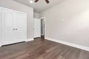 10610 Crescent Peak Ct, Rosharon, TX 77583 - Photo 13